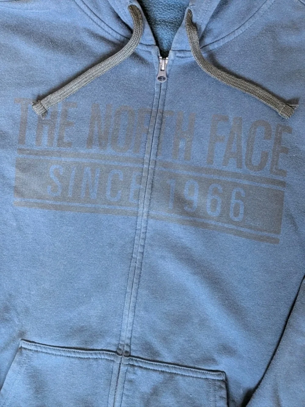 The North Face Men's Navy Full-Zip Hoodie Y2K